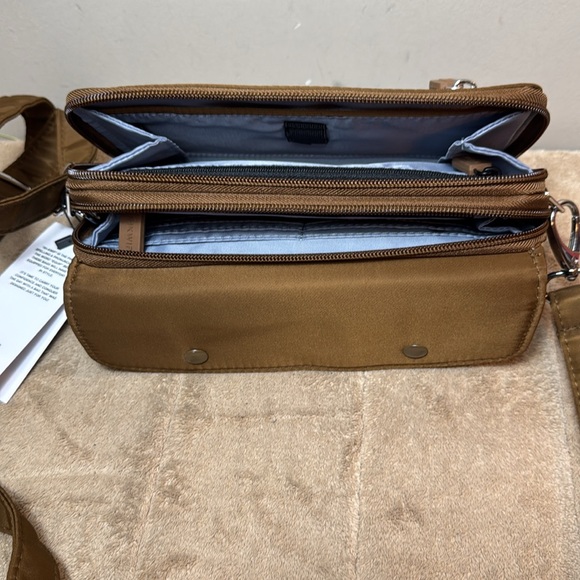 IHKWIP wallet crossbody - Picture 4 of 9